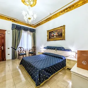 Hotel Euro, Iglesias